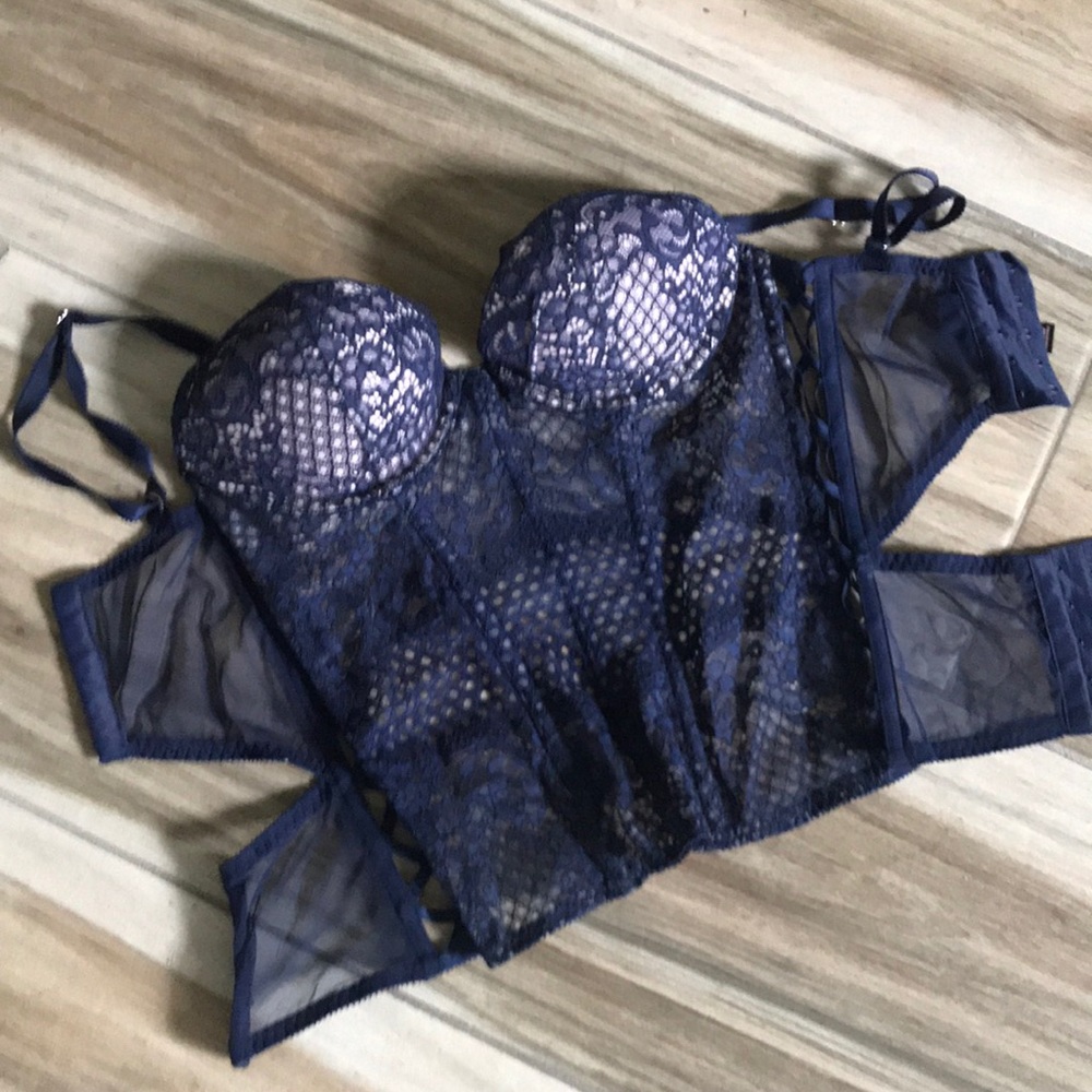VS lingerie